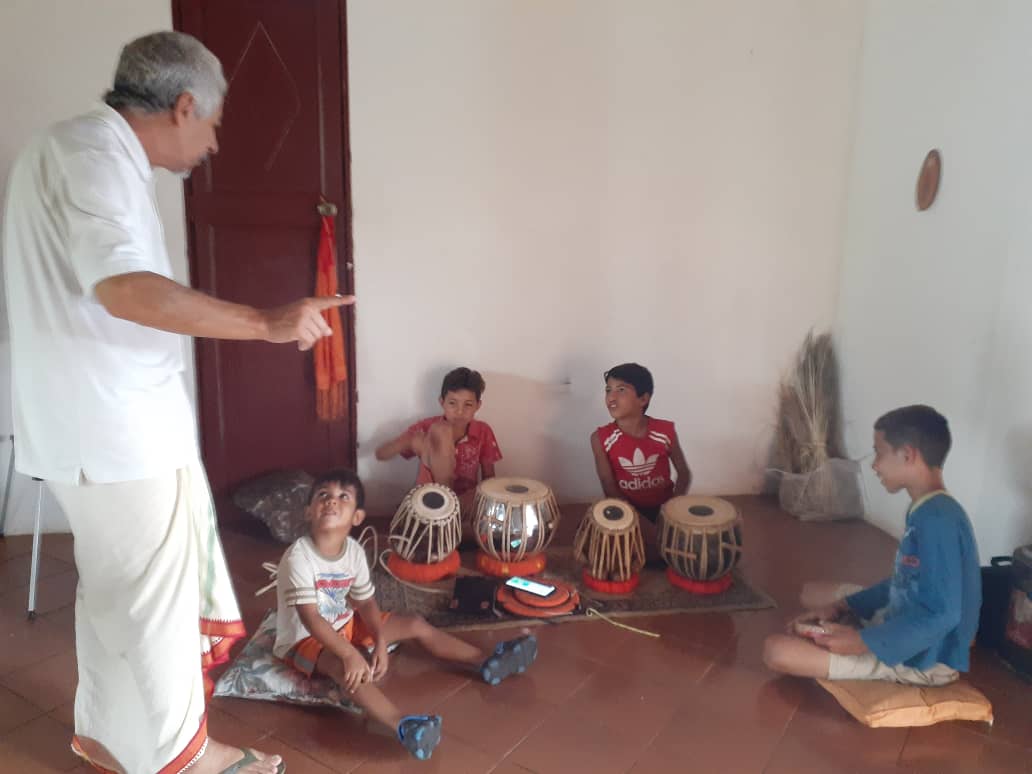 Con todos mis alumnos, del Valle de Pedro Gonzalez, Edo.Nueva Esparta. Venezuela
